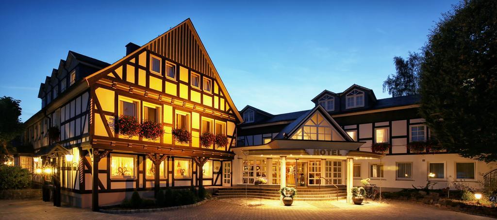 Romantikhotel Platte Attendorn Eksteriør bilde